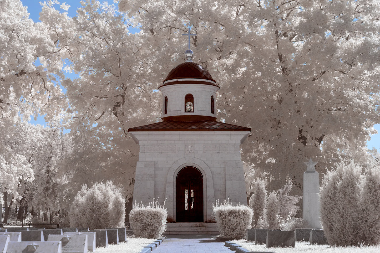 Soldiers Mausoleum in Kerepesi Cemetery, Budapest
